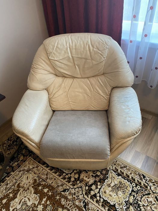 Кожена холна гарнирура