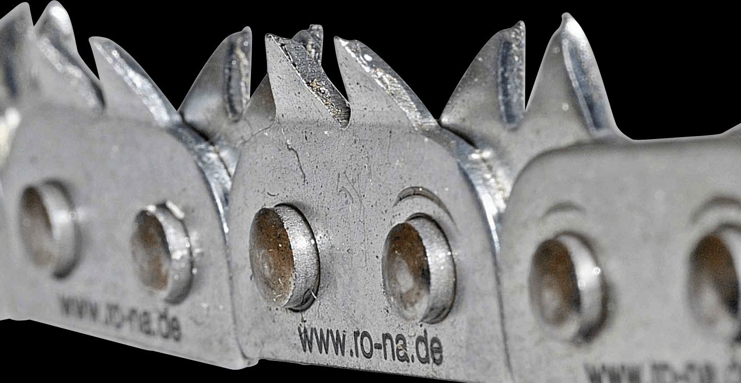 верига  за рязане на клони RoNa, нова, немска, внос от Германия.
Вериг