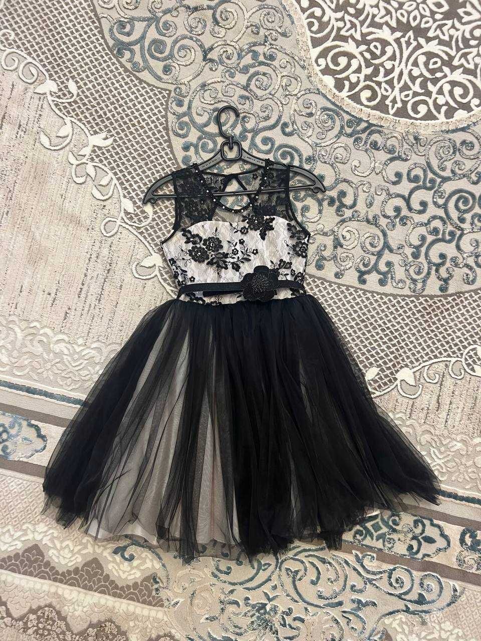 Платье в стиле "black tie" для вашего ребенка. 9-11 лет, рост 146 cm