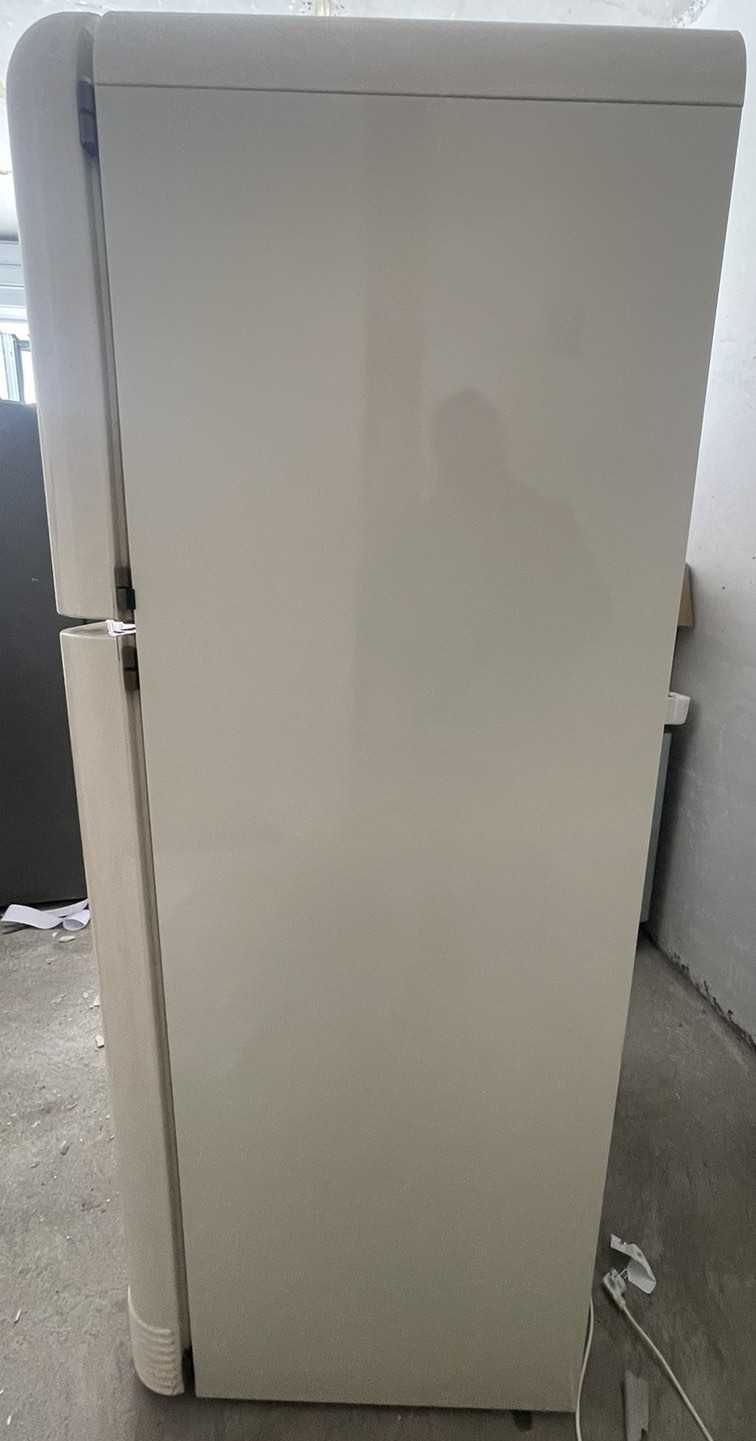 хладилник с фризер SMEG FAB50PO десни панти, 80 см Total No Frost