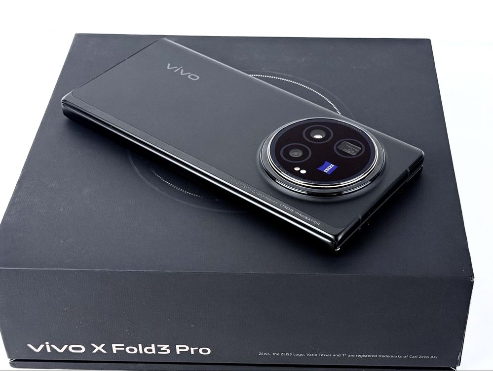 НОВ! Vivo X Fold 3 Pro 512GB 16RAM Black Гаранция!