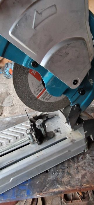 Макита Настолен Циркуляр