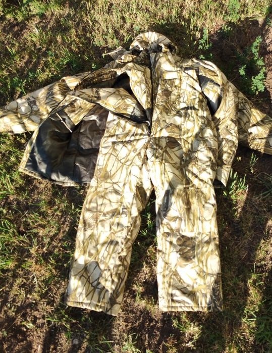 Обменяю зимний комплект одежды комплект охотника - рыбака и спальник