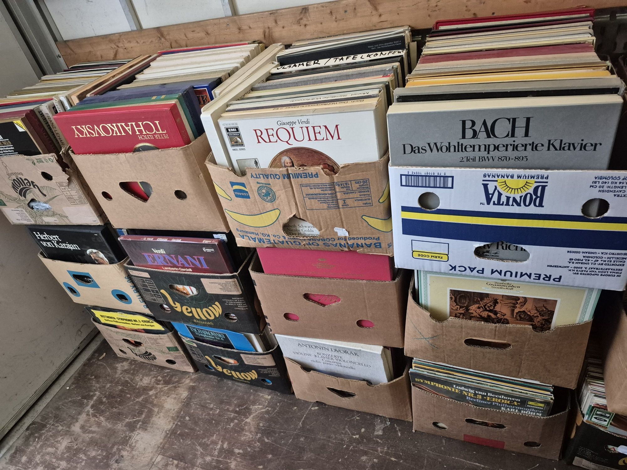 Vând lot 12500lp Discuri Vinil cu muzica clasica mixta pentru pick Up