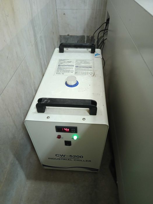 180W 1325 CO2 Лазер за гравиране и рязане Co2 laser 1300*2500мм