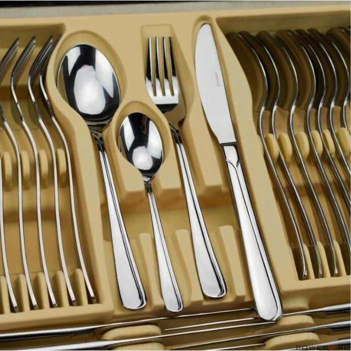 Set tacamuri din inox, 72 piese, geanta depozitare tip diplomat,