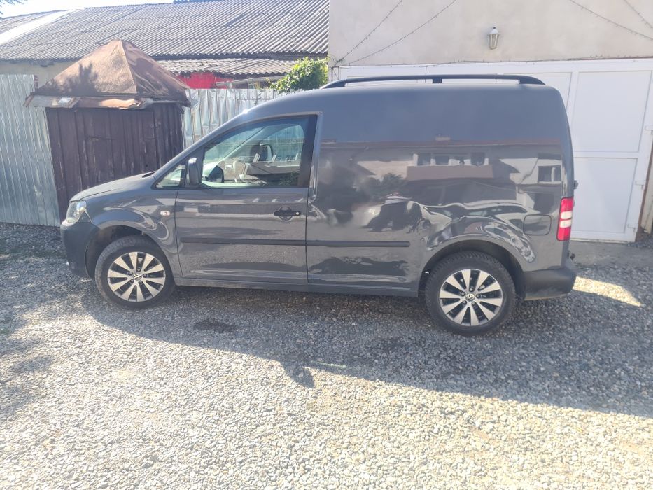 Vand urgent Caddy 2014 1.6 TDI 4400 euro