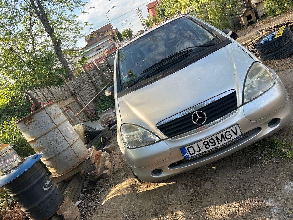 Vand Mercedes A class 1.4 benzina