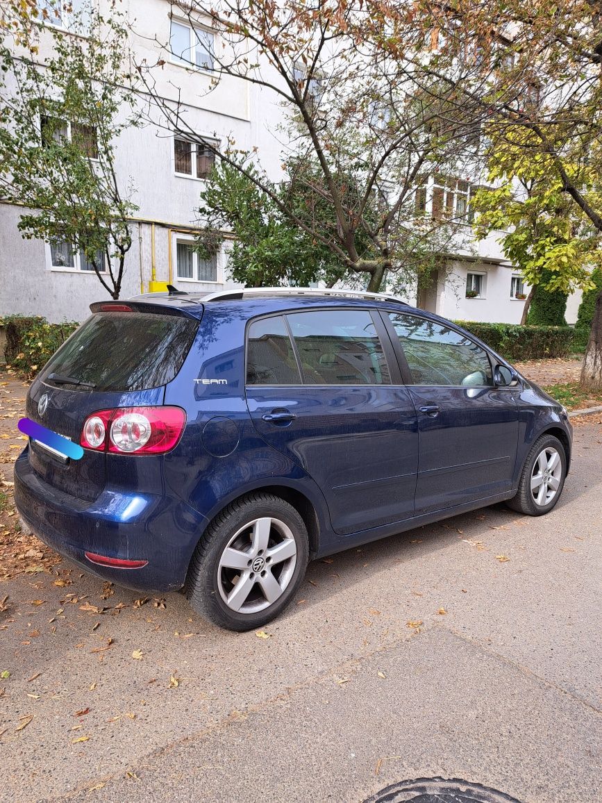 Volkswagen Golf 6 Plus-2011 AUTOMATA
—EURO 5—
Motor 1,4 Benzi