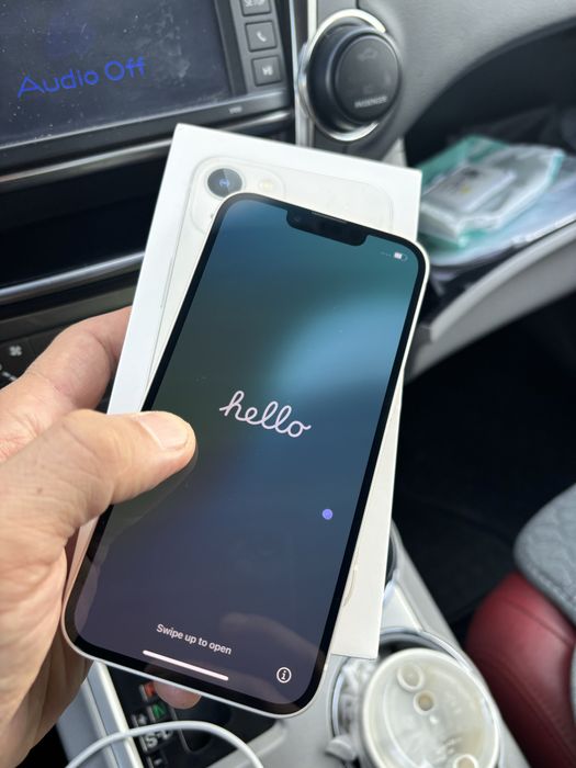 Продам iphone 13