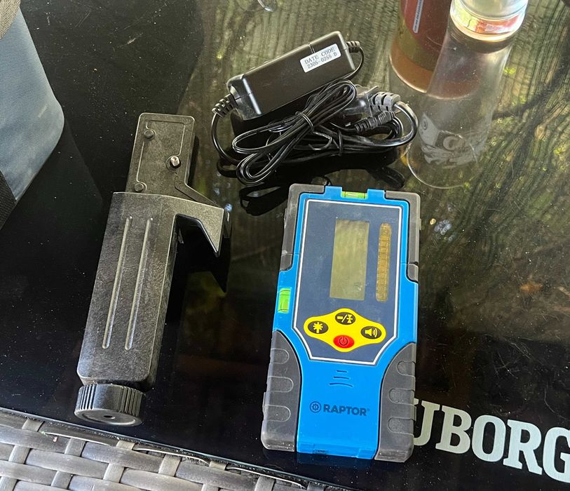 Laser rotativ Raptor 9764491 cu FR45, trepied, rigla, IP54 complet set