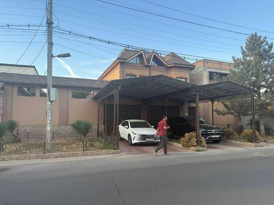 продается участок