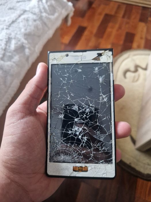 Telefon LG optimus L7 de piese