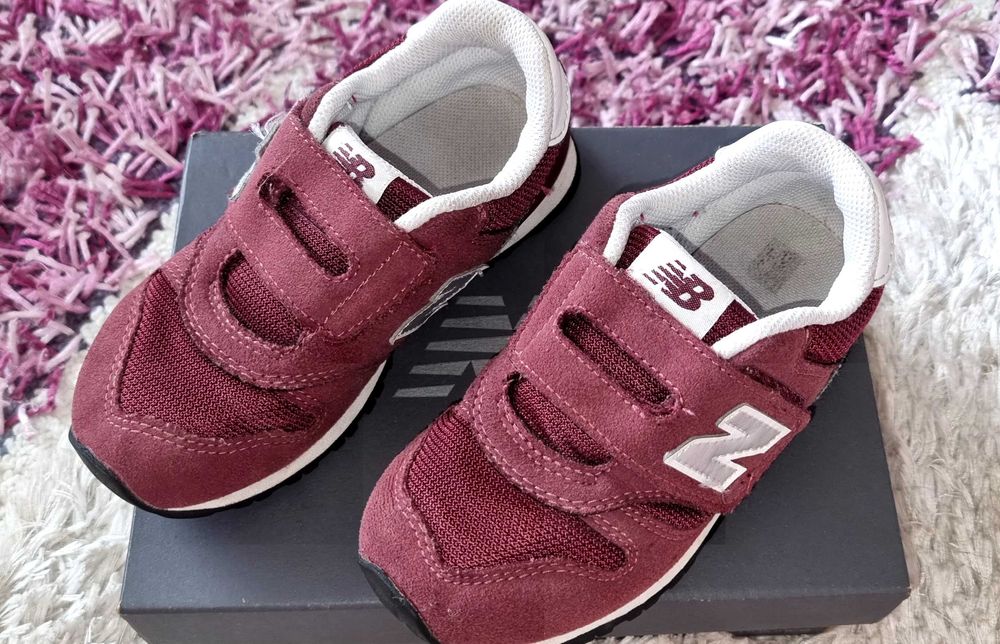 Маратонки NEW BALANCE унисекс
