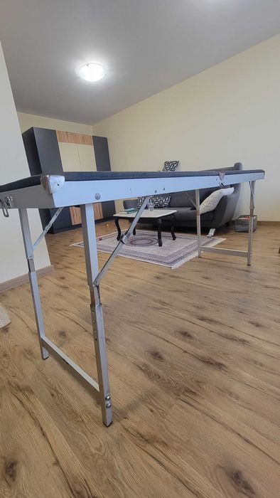 Масажна маса за масажи и други терапии