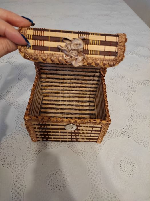 Cutie / organizator bijuterii