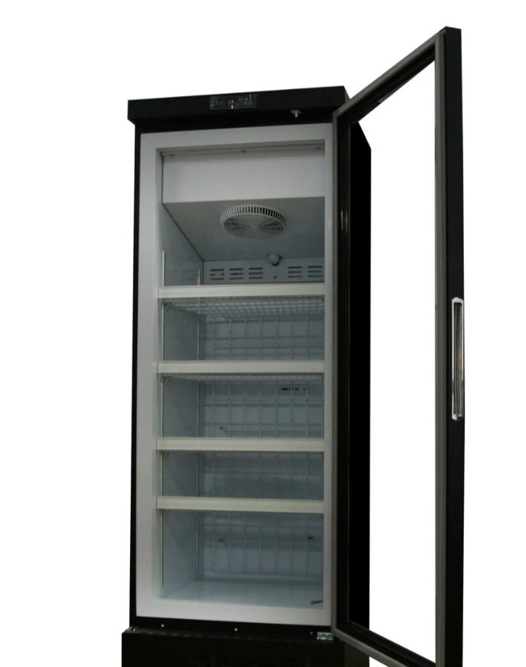 Продам ветринный холодильник для напитков