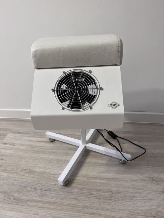 Вытяжка для педикюра Cosmos