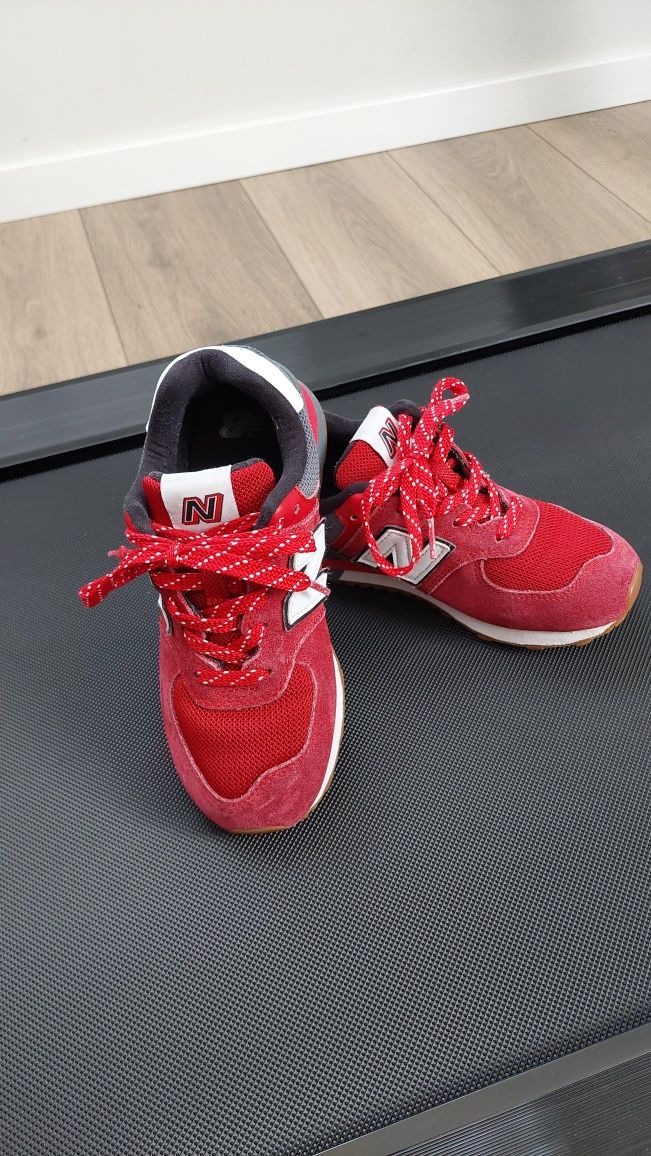 Детски обувки New Balance 33 номер