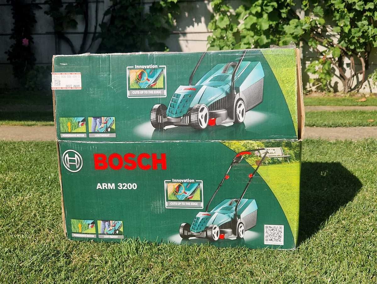 Masina de tuns iarba electrica Bosch ARM 3200 - 1200 W - NEFOLOSITA