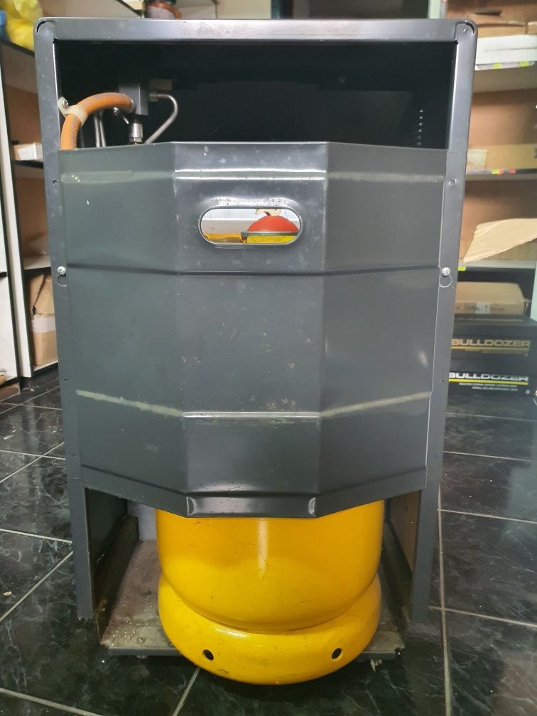 Газова печка DELONGHI