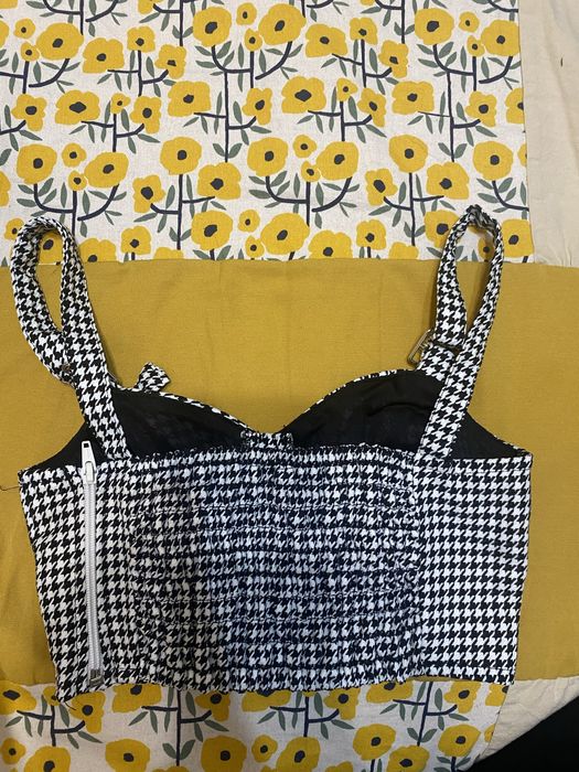 Бюстие H&M Divided