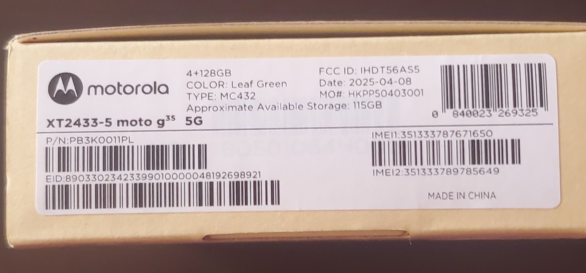 Телефон: Motorola Moto G35 5G - 128GB/4GB - Leaf Green