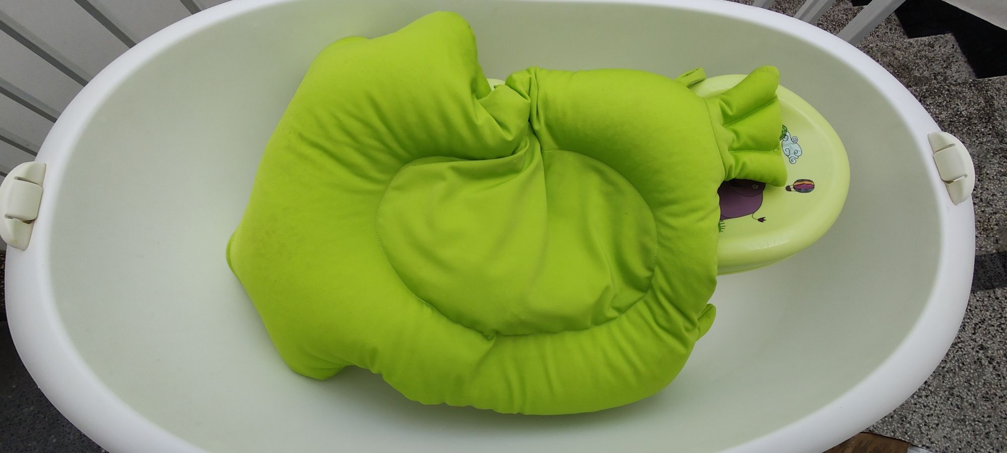 Вана за къпане на бебета със метална стойка Bebe Comfort