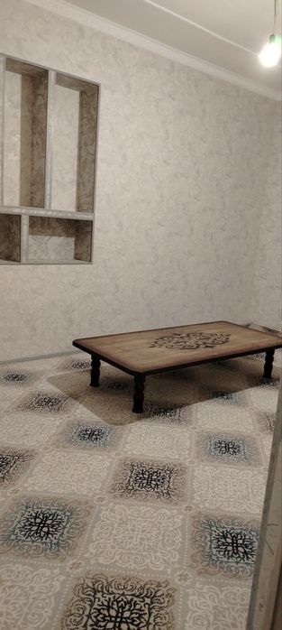 Navoiy shahri Sputnik qo'rg'onida 2 xona