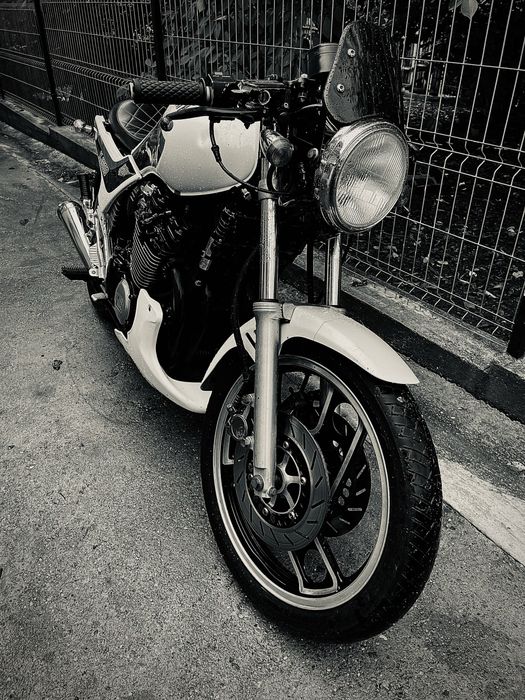 Yamaha xj600 Cafe Racer
