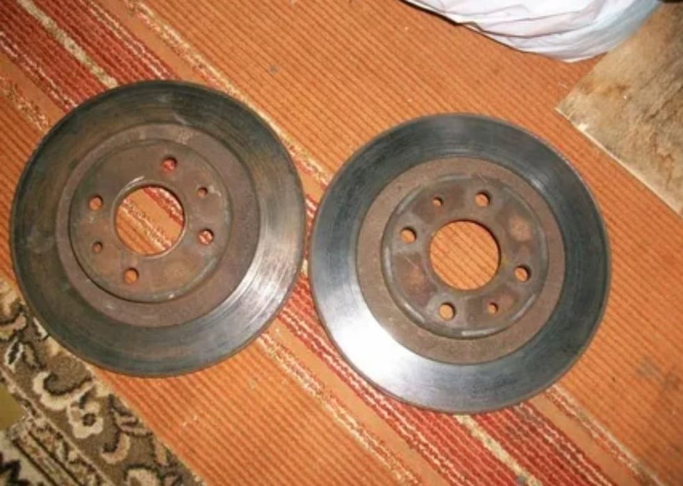 Продам тормозные диски на Газель