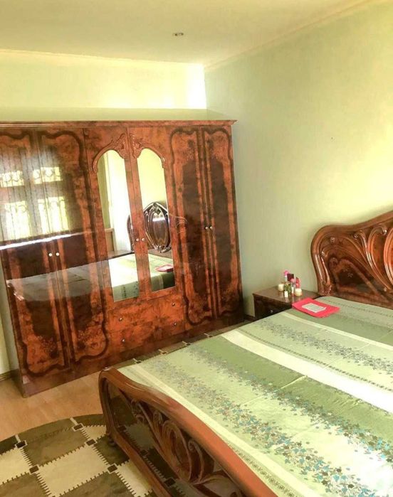 Буюк Ипак Йули 3/1/4  74м²  Кирпич.