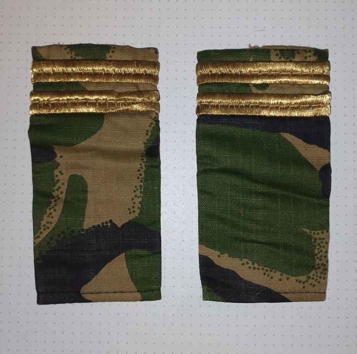 Grade militare de LOCOTENENT ( pentru colectie )