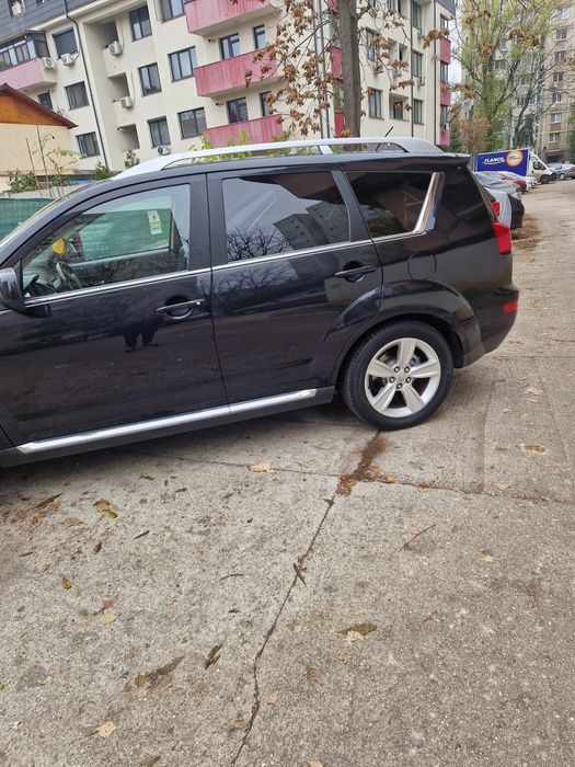 Vand Peugeot 4007