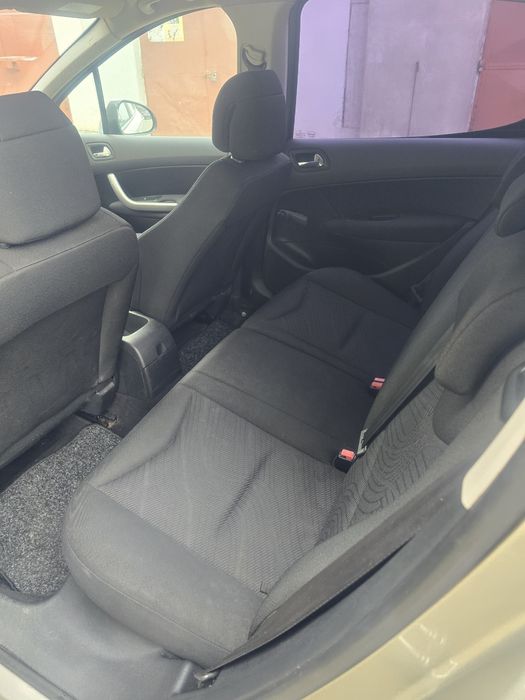 Vând Peugeot 308 1,6 Benzină 120Cp