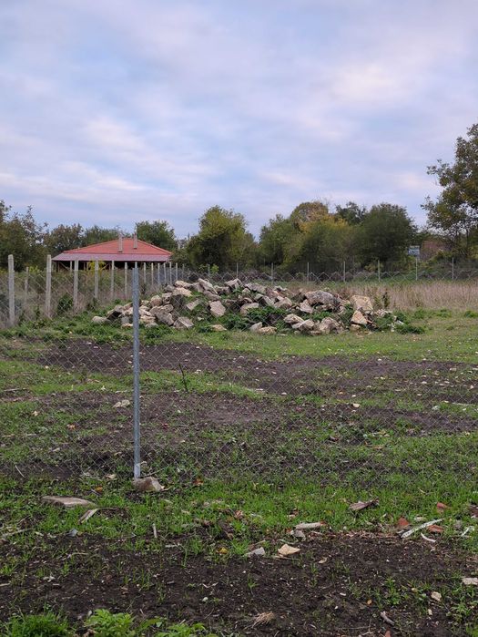 Имот в с. Бързица, общ. Провадия