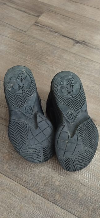 Маратонки Nike Air Jordan 36.5 номер