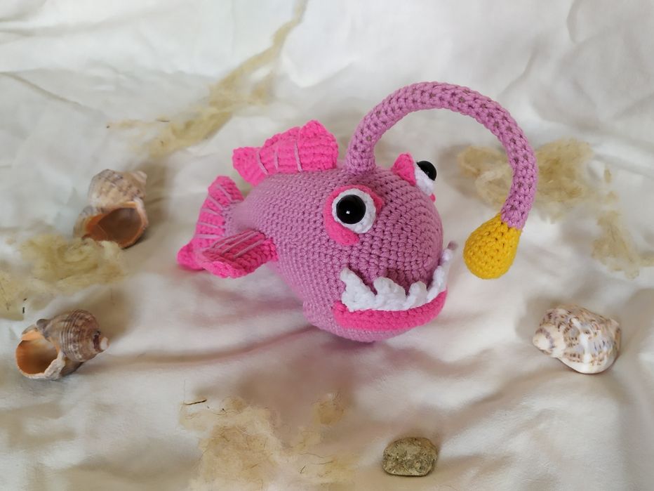 Риба въдичар, Плетена играчка, еко, вълна