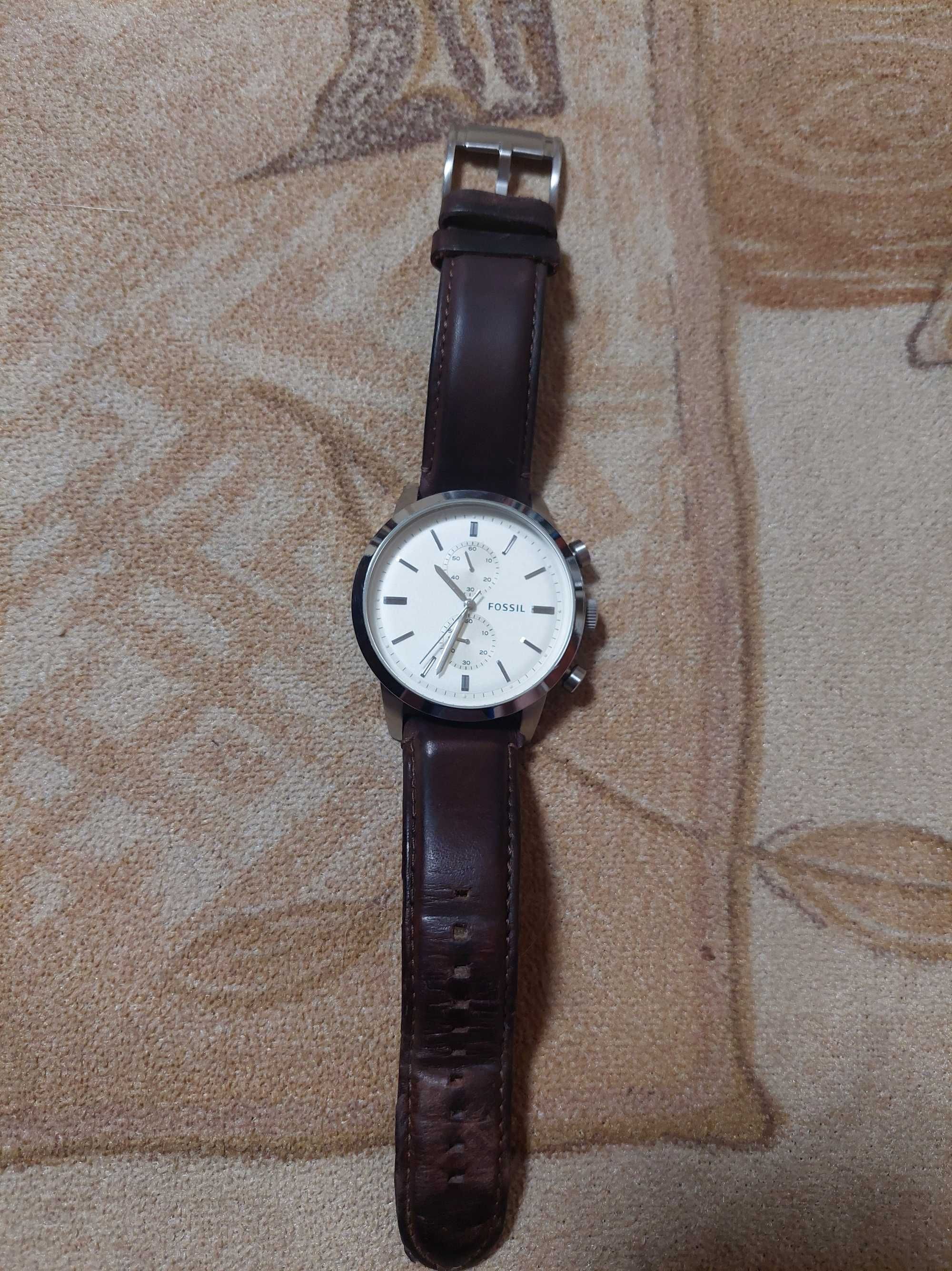 Ръчен мъжки часовник FOSSIL