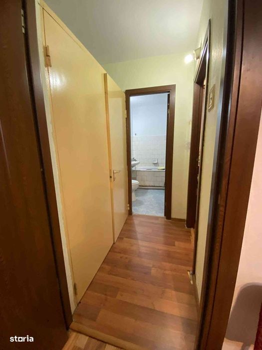 Apartament + garaj de vanzare Berca