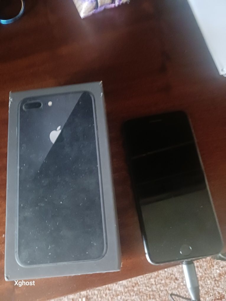 Iphone 8 plus 64 GB