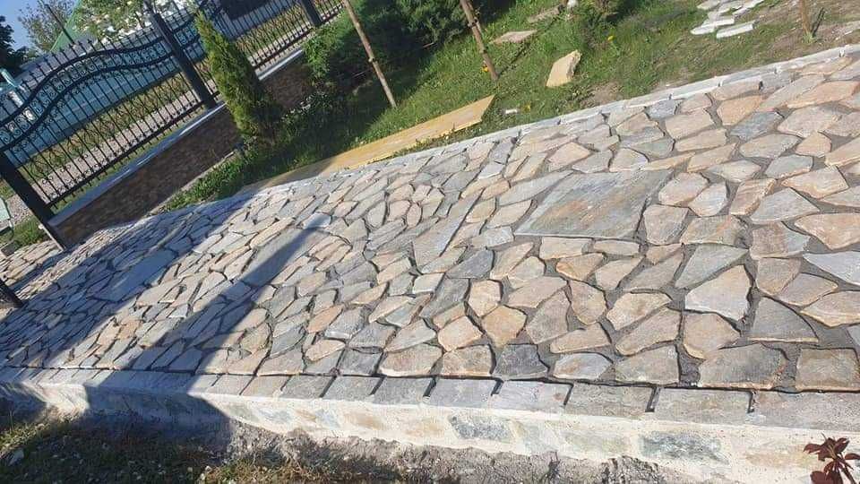 Piatra Naturala de Munte