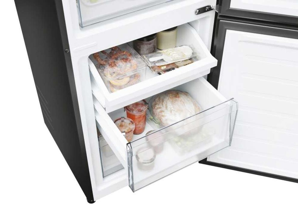 Нов черен Total No Frost хладилник с фризер Candy 279 л 183/55/60 см