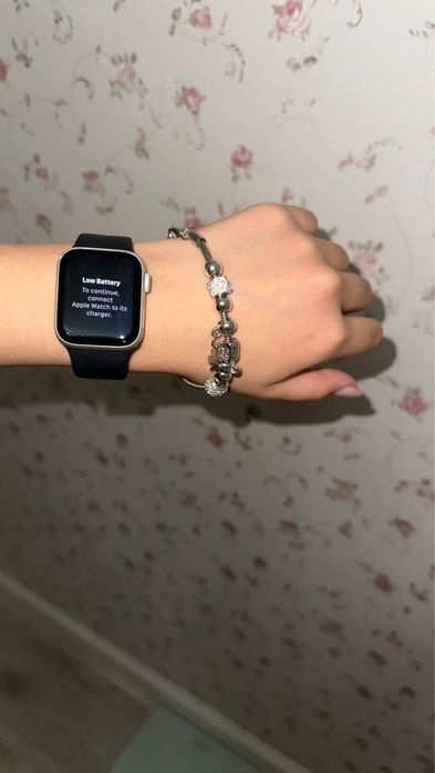 Apple Watch SE 40 мм