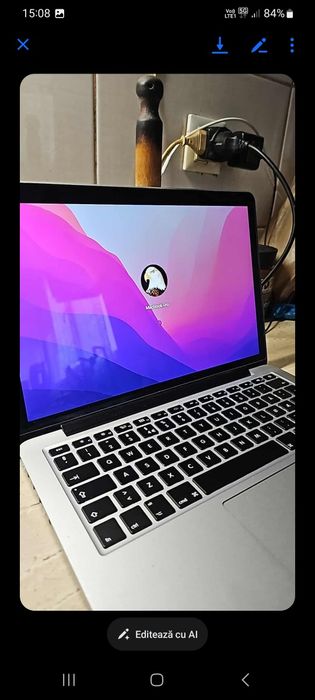 Macbook  pro 13 inch