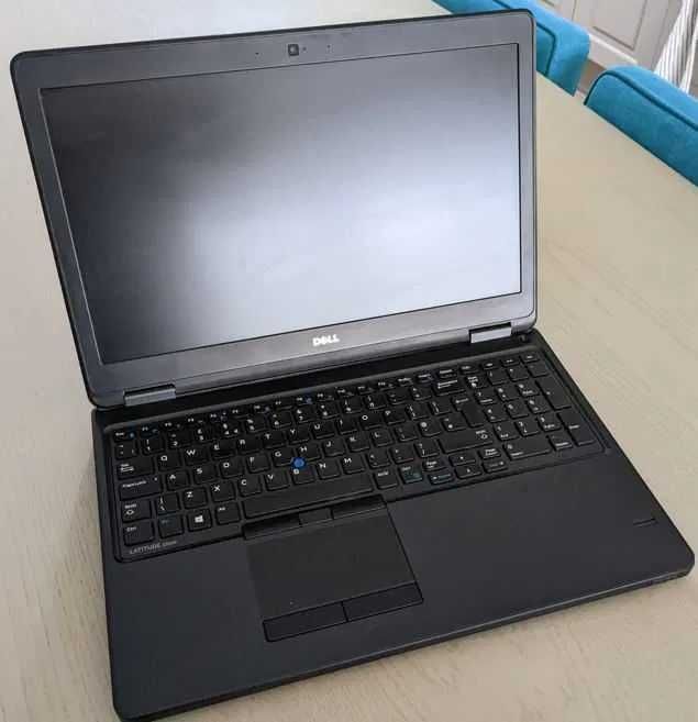 dezmembrez laptop dell latitude E5550  i5