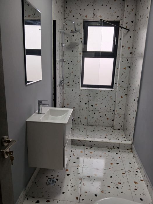 Inchiries apartament