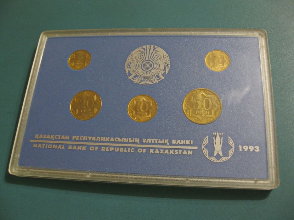 Казахстан. Комплект тиынов (1993 г.) - в состоянии Proof.