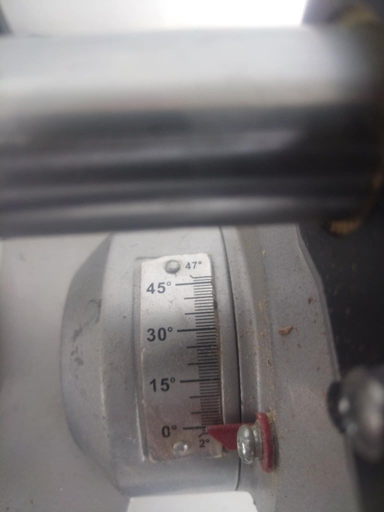 Герунг потапящ циркуляр с изтегляне ø216mm 1500W METABO KGS 216M, лазе