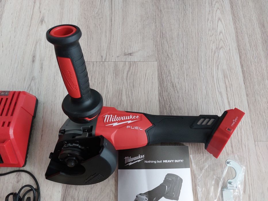 Flex milwaukee M18 ONEFSAG125XB, rapid stop, onekey, nou